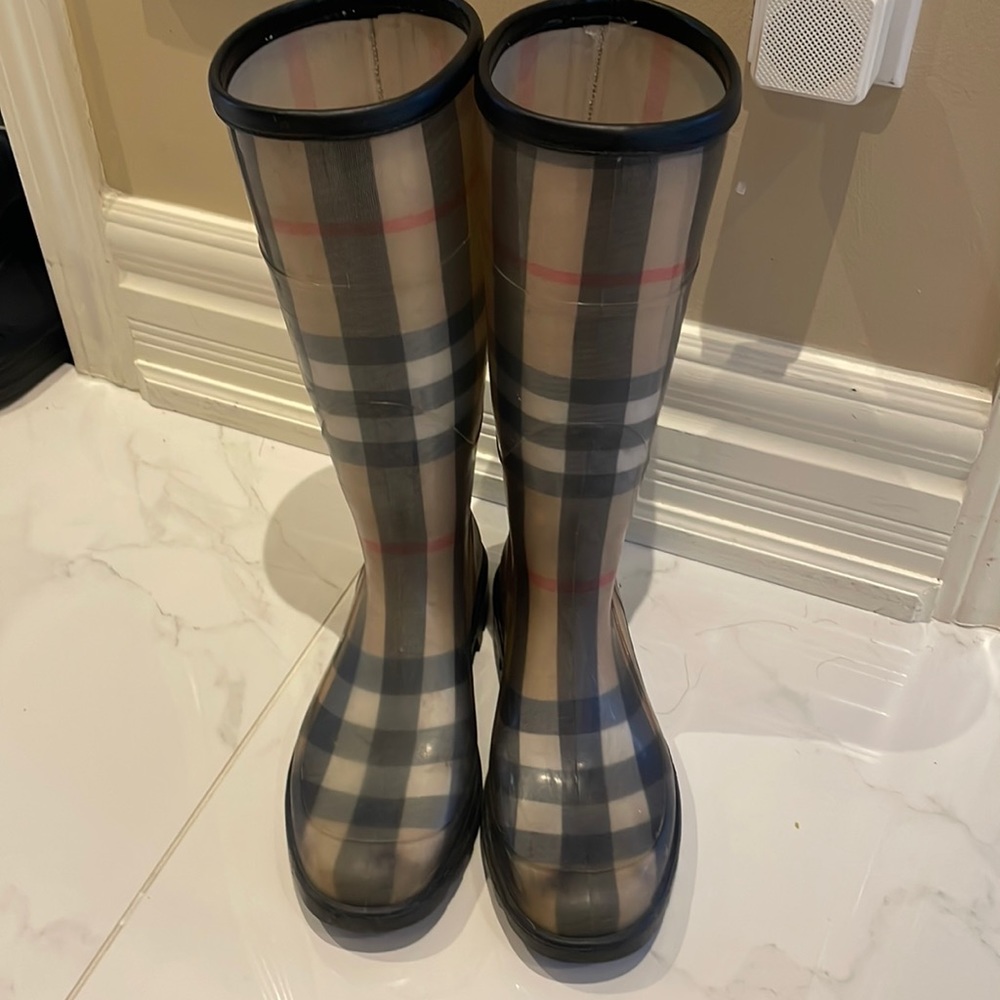 Burberry Rainboots - size 37 - Picture 2 of 8
